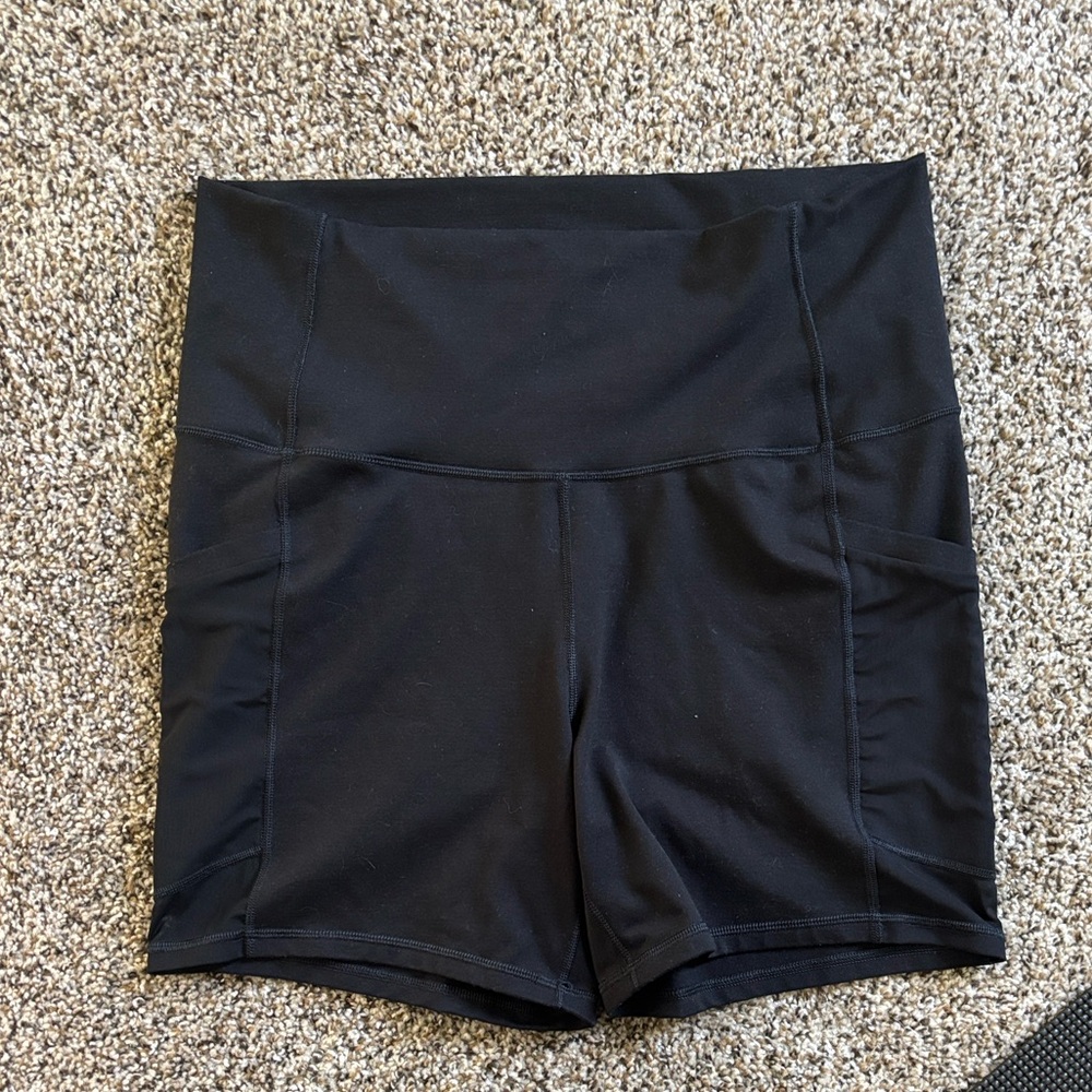 Fabletics Women's Black Bike Shorts